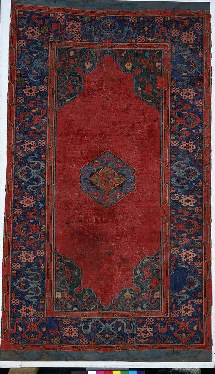 Ushak Carpet