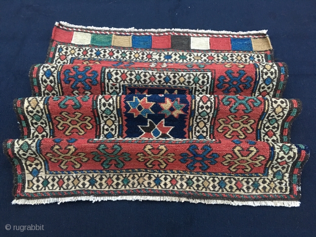 Shahsavan sumack bag face. Cm 55x60 ca. Great pattern, great age, great colors. Lovely center with dark blue background, the ceiling of nomads. Well drawn, well proportioned, well preserved.    