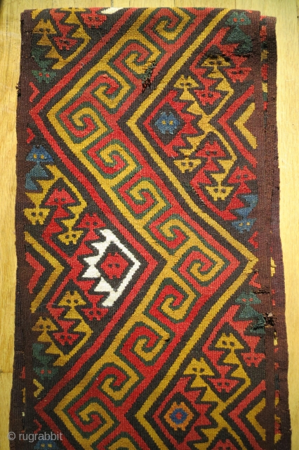 Pre-Columbian complete Nazca mantle border, 10 x 75 inches. in excellent condition.                     