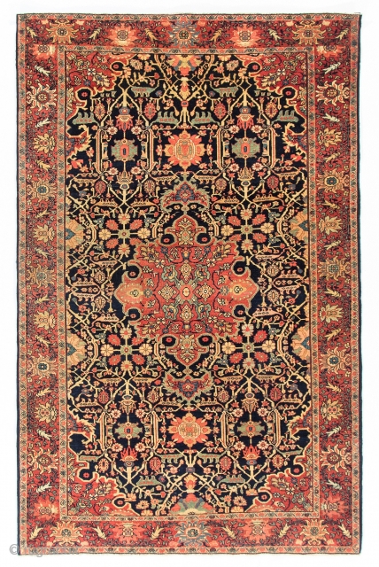 Antique Persian Kashan Rug. 4'5" x 7' (135x210 cm). Excellent condition, all original, no issues.                  