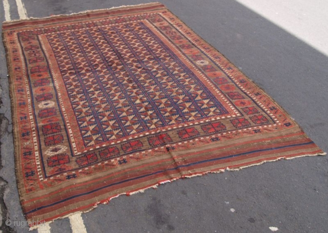 Antique North West Afghan main carpet.
Late 19th century. www.knightsantiques.co.uk
A interesting carpet with unusual field design.
The main border is vell drawn with Turkmen motiffs.
Long kilims ...
