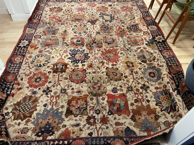 8’x11’ 1920’s German Tetek rug with a little bit of wear.                      