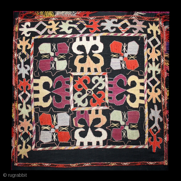 Kungrad embroidery cm. 60 x 65. One of the new pieces added on www.nonplusultra.com