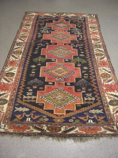  An old 1924 dated Bachtiar on wool rug with the size 270 X 140 cm. Good shape with a few used parts, really not too much. High pile. All natural dyes. 