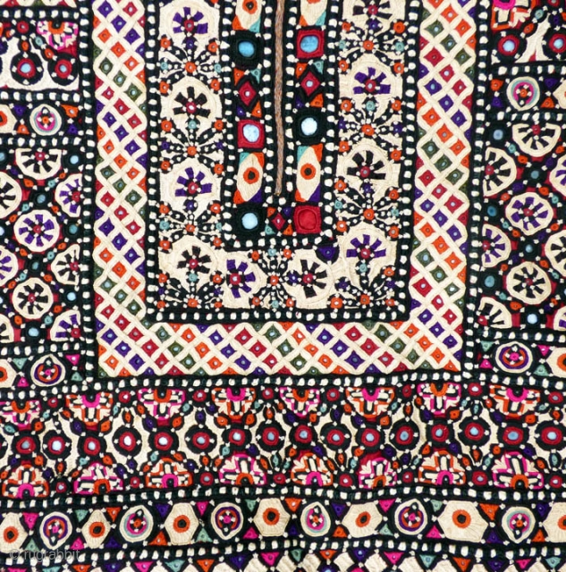 Tma/Sc Lecture: "Traditional Textiles of Pakistan" with John Gillow, Author, Lecturer, Collector, World Traveler and Dealer, United Kingdom.  Saturday, Feb. 13, 2016 - 10:30 a.m., Los Angeles.  John Gillow's talk  ...