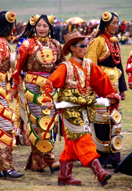 Zoom Webinar: "Festivals, Fairs & Rituals: Textiles, Costumes and Pile Trappings of the Eastern Grasslands of Tibet" /
Saturday, April 10, 2021 / 10 – 11:30 a.m. Pacific Daylight Time,  Textile Museum  ...