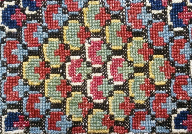 Antique pillow swedish cross stitch, no: 300, size: 98*42cm.                        