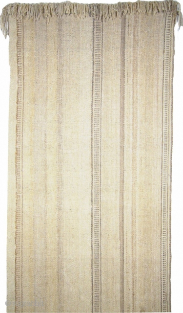 # 299 Arabian flatweave, 103/373 cm, 1st half 20th century, warp faced technique, wonderful soft wool, good condition, a minimalistic piece reminding the desert.
For more offers of wonderful collector's pieces please visit  ...
