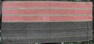 Semi antique, large woman’s sarong from the Stieng/Xtiêng ethic group Vietnam. Over 60 years old, this is woven from all handspun cotton threads. There is a patch, 7cm x 2cm fray on  ...