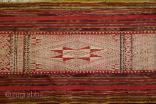 Southeast Asia: Beautiful women’s skirt from the Bahnar (Ba Na) ethnic group from the Central Highlands of Vietnam, woven from fine handspun cotton using all natural dyes. The weaving is very intricate  ...