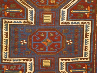 Unusually small Caucasian rug (99 x 73 cm.), Northern Azerbaijan, Quba area (Ordutch Konagkend). Early 20th century, good condition overall with some old repair.         