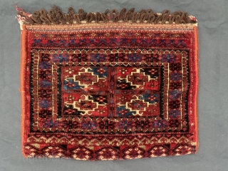 Turkmen bags with shoulder-to-shoulder closure loops have traditionally been attributed to the Goklan, but with this one I’m not too sure. Unusually saturated colors, all natural including a good yellow. Very soft  ...