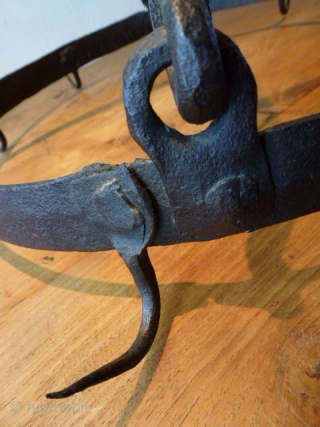 Something different: Wrought iron game rack. !9th century or earlier. Imho should be at least 200 years old. European. Hand forged. Size is cm 44 diameter. Weight is 3.5 kg ca. In  ...