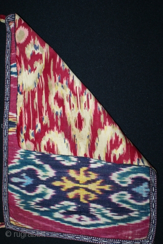 1850th Uzbek adras Ikat fragment, it is excellent piece, as a collector, superb natural dyes colours.and design. It can be very good decorative piece. it is silk warp cotton weft. Very cute ...