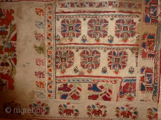 Antique textiel 70x76cm