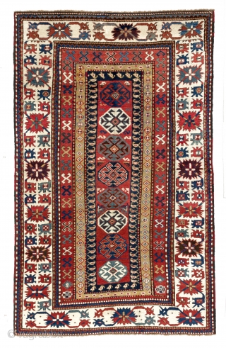 Antique Caucasian Kazak Rug, 5'2" x 8'2" - 158x251 cm,  ca 1875. no 4086                  