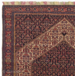 Fine Antique Persian Senneh Rug with colorful fringes. 4.3 x 6.7 ft (130x201 cm). Very good condition, original as found.             