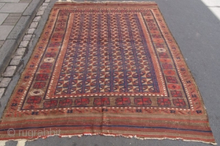 Antique North West Afghan main carpet.
Late 19th century. www.knightsantiques.co.uk
A interesting carpet with unusual field design.
The main border is vell drawn with Turkmen motiffs.
Long kilims ...