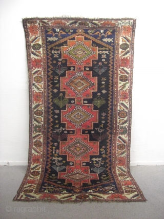 An old 1924 dated Bachtiar on wool rug with the size 270 X 140 cm. Good shape with a few used parts, really not too much. High pile. All natural dyes. 