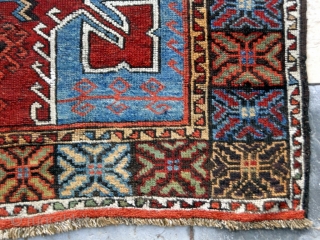 An Antique Anatolian Karapinar 1st or 2nd half of 19th century
some old repaired had done.
size is 390 x 175