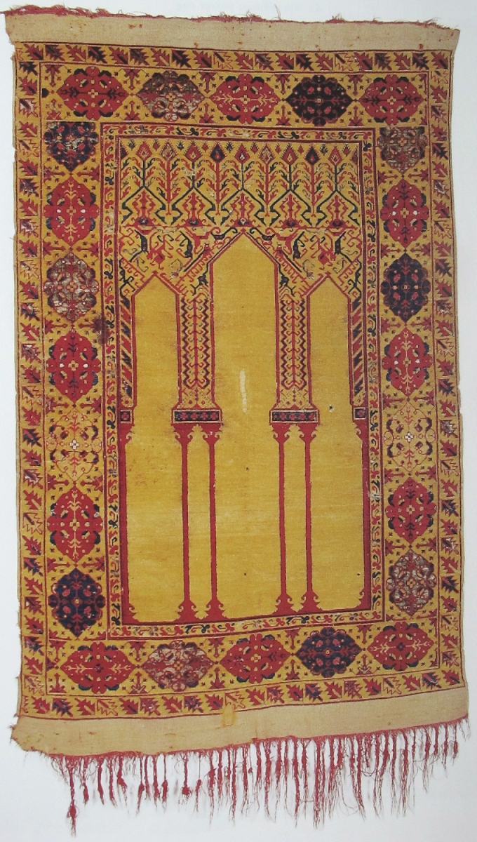 coupled column prayer rug