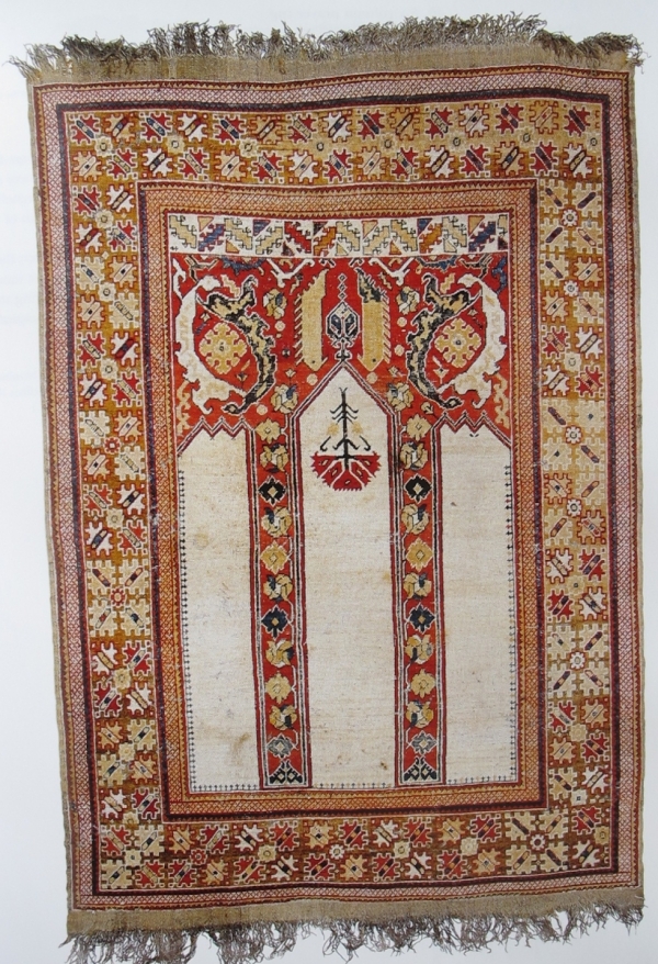 coupled column prayer rug