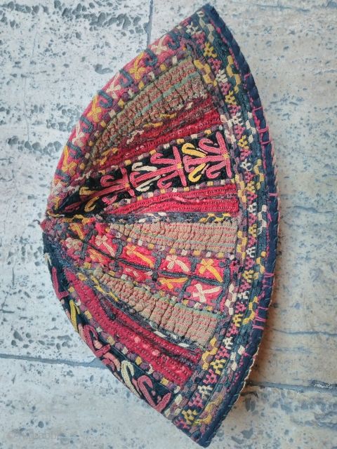 Turkmen baby hat Silk embroidery good condition                          