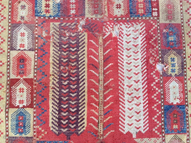 Anotolian fragment rug size 117x117                            