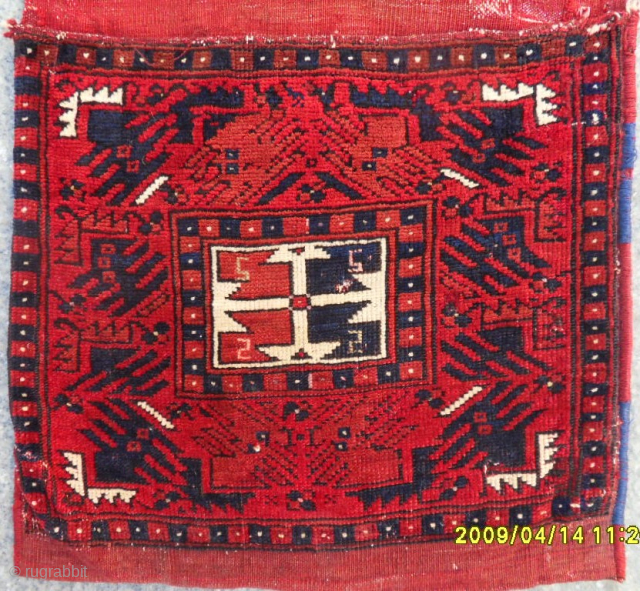 Antique Anatolian Bergama Saddlebag
Size: 137 x 46 cm.
Mail: makifhali@yahoo.com                        