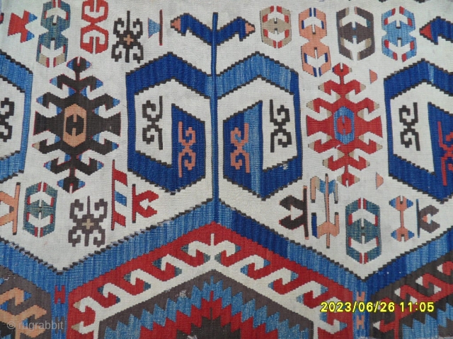 Antique Anatolian Fragment Kilim
size: 131x80 cm.                           