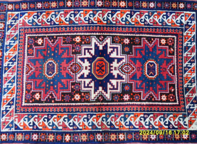 Antique Caucasian Lezgi Kazak Rug
Size: 150x107 cm.
MAİL: makifhali@yahoo.com                         