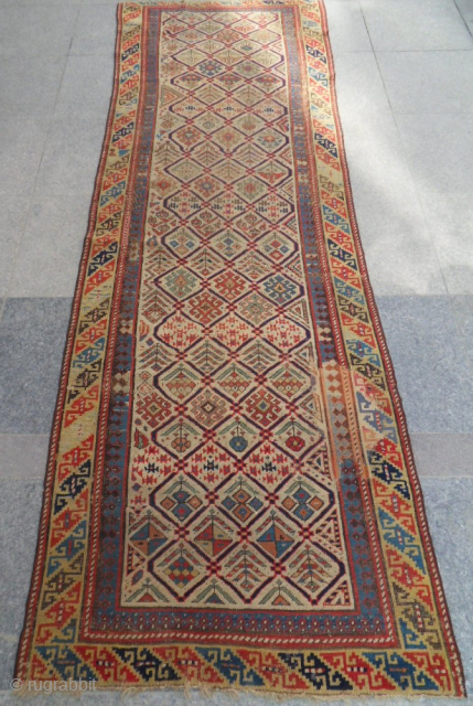 Antique Caucasian Shirvan RUG
SİZE: 251 X 83 CM.
MAİL: makifhali@yahoo.com                        