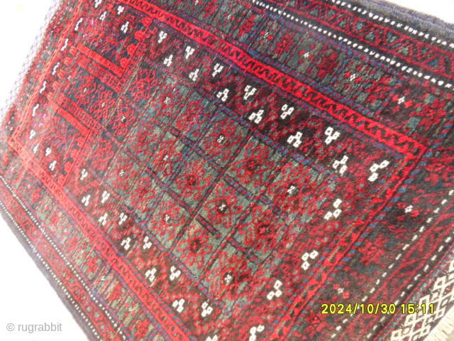 Antique Green Floor Baluch Rug 
Size: 110x83 cm.
Mail: makifhali@yahoo.com                        