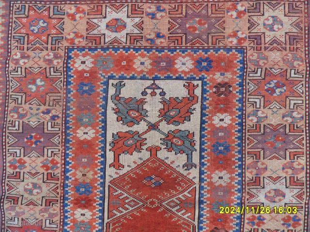 Antique Anatolian Milas Rug 
Size: 157 x 120 cm.
Mail: makifhali@yahoo.com                       