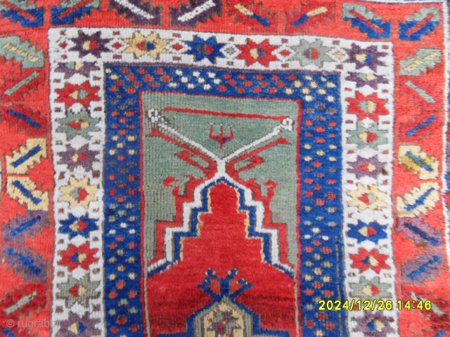 Antique Anatolian Konya Rug
Size: 175 x 125 cm.
Mail: makifhali@yahoo.com                        