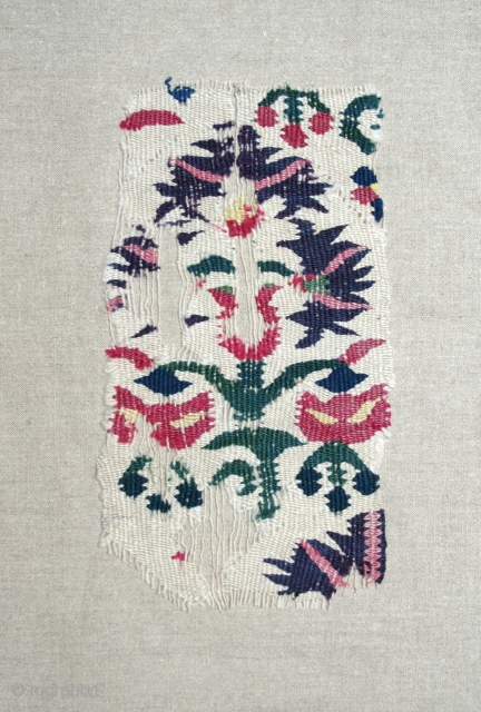 Ottoman Kilim fragment,
Western Anatolia,
16th Century,
36 x 20 cm (14 x 8 inches)                     