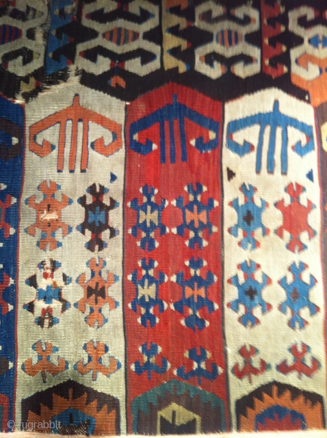 Anatolian kilim 19 century size 2'6X7'9                           