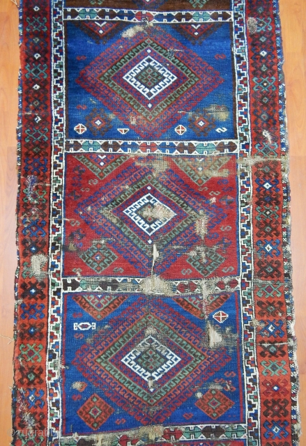Antique East Anatolian Yörük Rug 
Size.280x105 cm                          