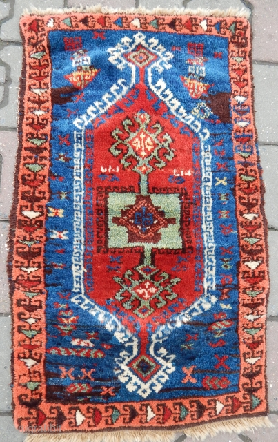 Antique Esat Anatolian Yoruk  Yastık .e-mail. anatolianpicker@gmail.com                         