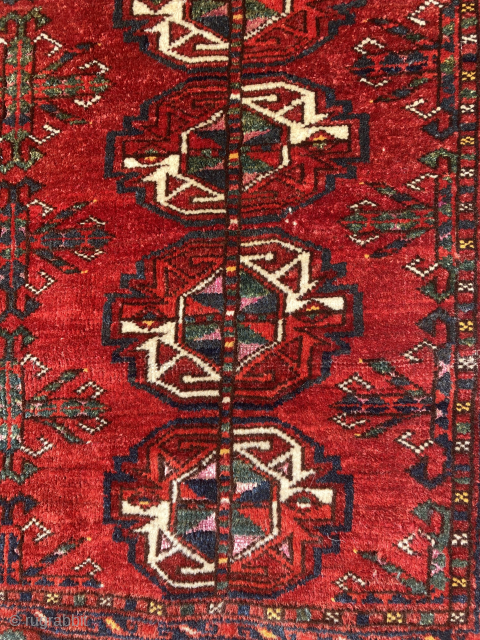 Antique Türkmen Ersari Chuval                             