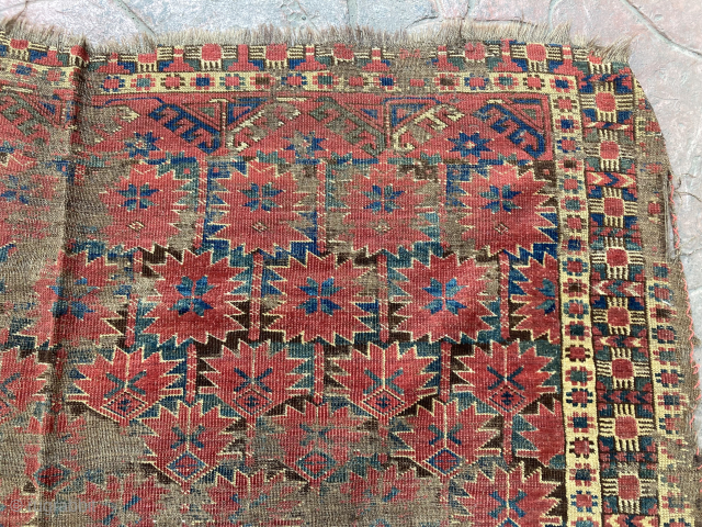 Antique Beşir main Rug                             