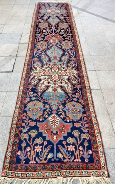 Fairly unique antique Mahal runner ca 1900.
Great natural colours and full pile wonderful design 448 c 92 cm available              