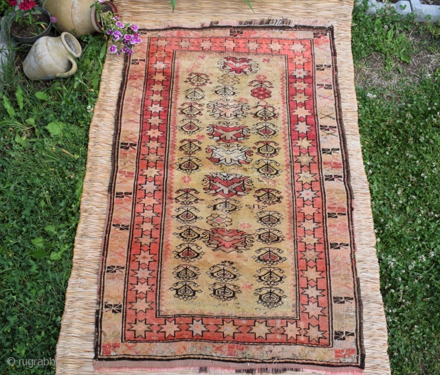 Antique carpet. Perfect condition. Wool

2.8x4.6 ft (85x140 cm)

                         