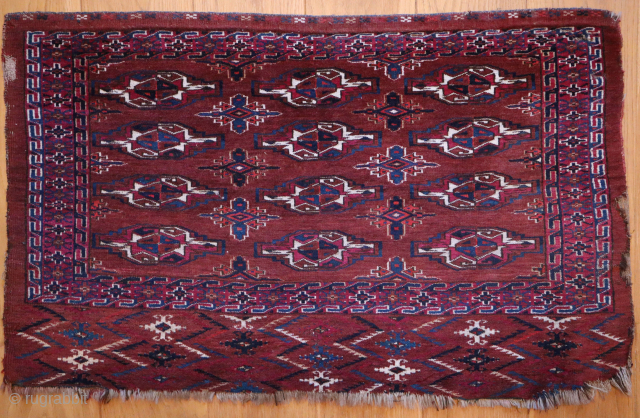 Yomud Chuval, Central Asia, late 19th century, 119 x 76 cm, beautiful cherry-red ground, deep saturated colour, great weave and lustrous wool.           