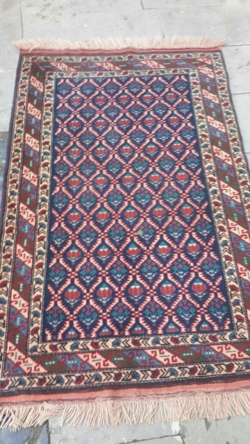 Antique Caucasian Kuba Shirvan Rug, Chi-Chi, aprox. 50 years old. Size 105x168 Wool on wool, good condition.                