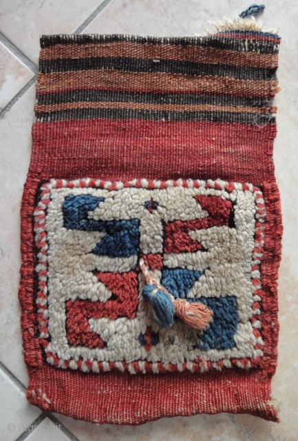 A fine Anatolian purse. Good colours. Deal of the day! Cm 27 x 17. As found.                 