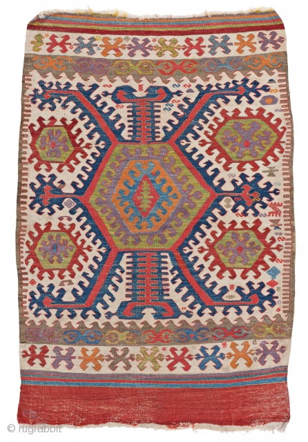 Hotamis Kilim, 140 x 95 cm (4 ft. 7 in. x 3 ft. 1 in.), Turkey, late 19th century, Starting bid € 200, Auction March 9th at 4pm, https://www.liveauctioneers.com/item/69398228_hotamis-kilim    