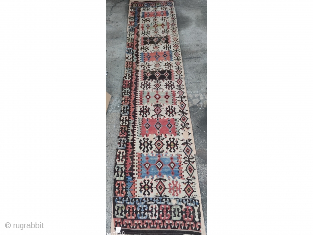 Central Anatolian Hotamis kilim Rug 19th Century 445x109cm 14'9"x3'3"                        