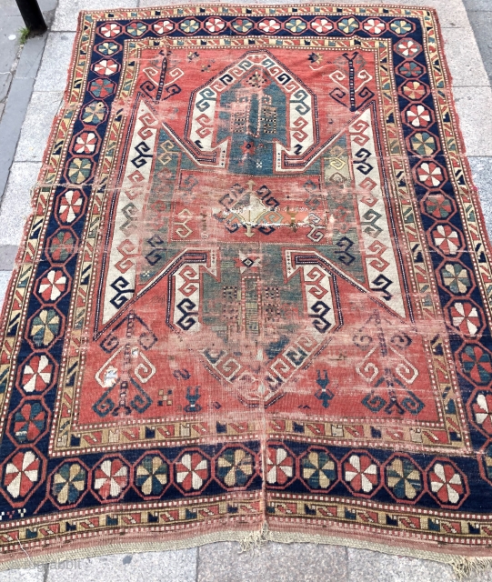 Antique Sevan Rug Size 250x180 cm I can't reach the messages from the site. Send it directly, please 21ben342125@gmail.com              