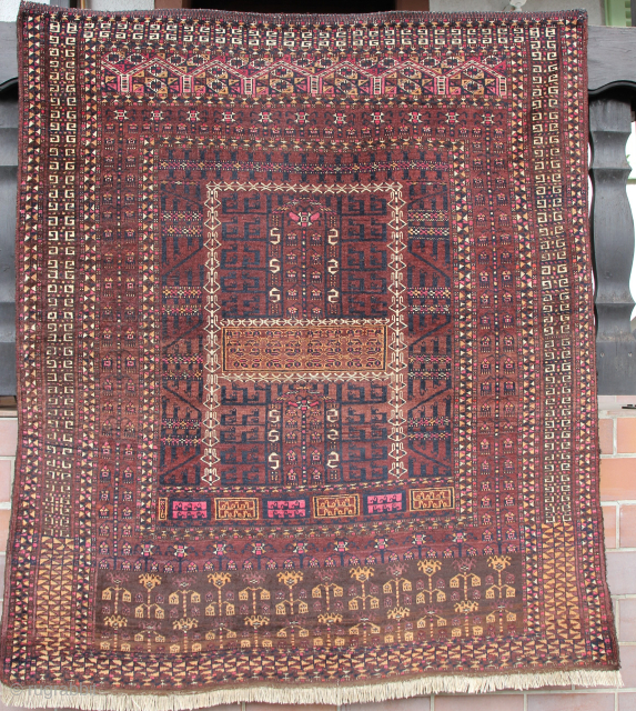 Saryk Engsi good condition 
Size:175x150cm 
Price: 550€                          